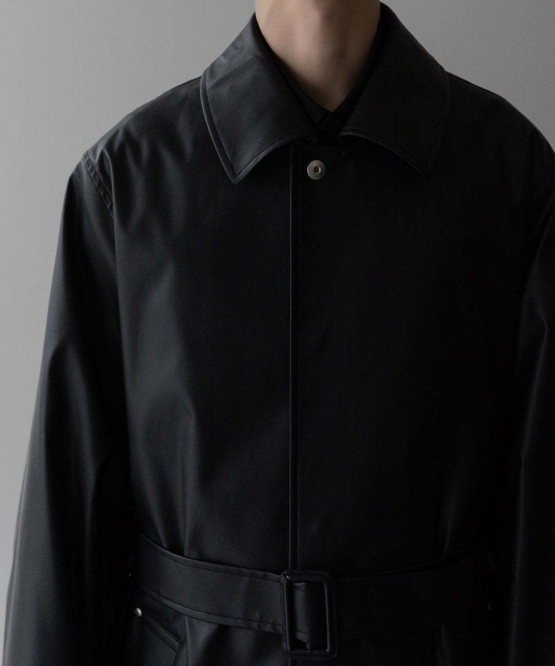 stein(シュタイン)の24SSコレクションOVERSIZED BALMACAAN COATのBLACK(COATING)
