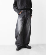画像をギャラリービューアに読み込む, ssstein(シュタイン)のDEFORMATION WIDE DENIM PANTS - BLACKの公式通販サイトsession福岡セレクトショップ
