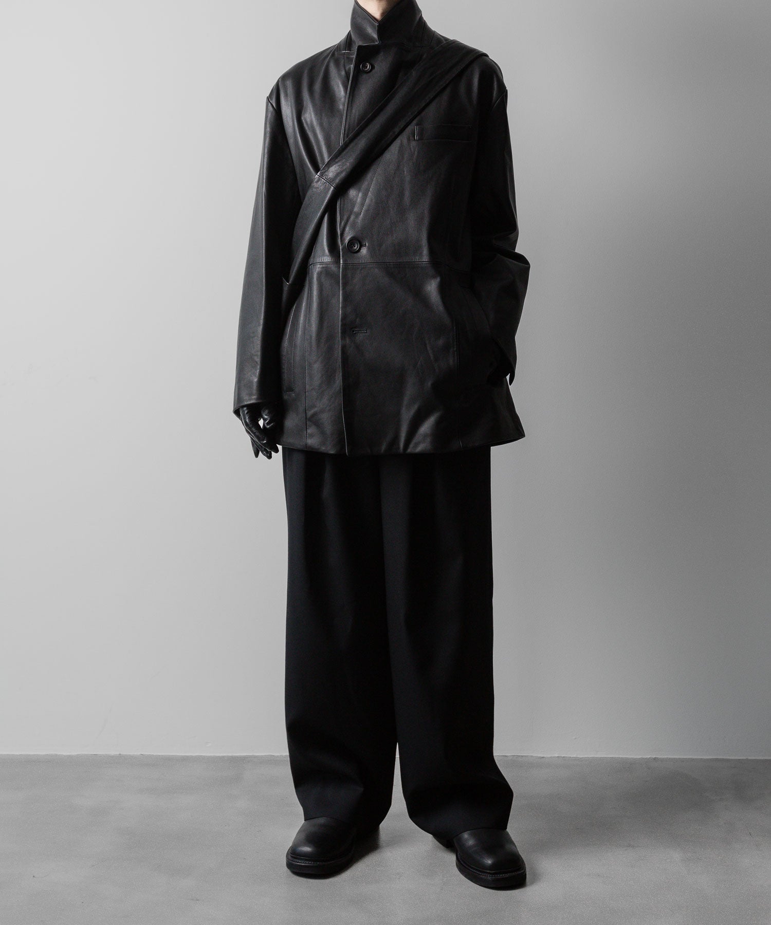 ssstein(シュタイン)の24AWコレクション EASY WIDE TROUSERS (2/72 WOOL GABARDINE) - BLACK 公式通販サイトsession福岡セレクトショップ