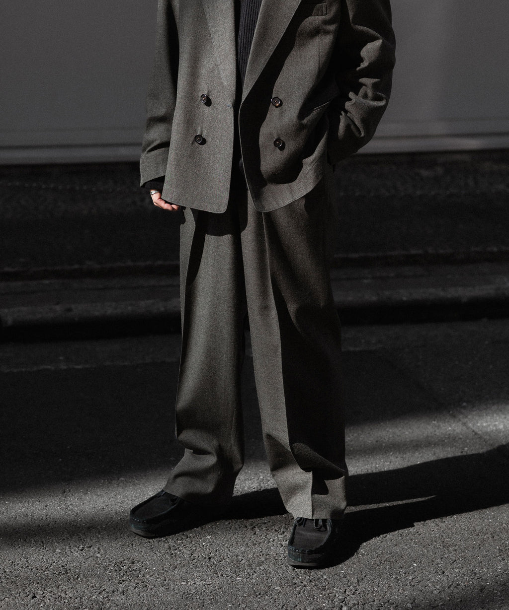 INTÉRIM - インテリムのMILITARY WOOL SERGE 1-TUCK FRENCH ARMY WIDE TAPERED TROUSERのDUST GRAY公式通販サイトsession福岡セレクトショップ