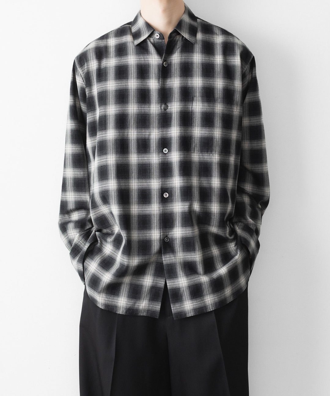 ssstein(シュタイン)のCOTTON VISCOSE OVERSIZED LS SHIRT - BLACK OMBREの公式通販サイトsession福岡セレクトショップ
