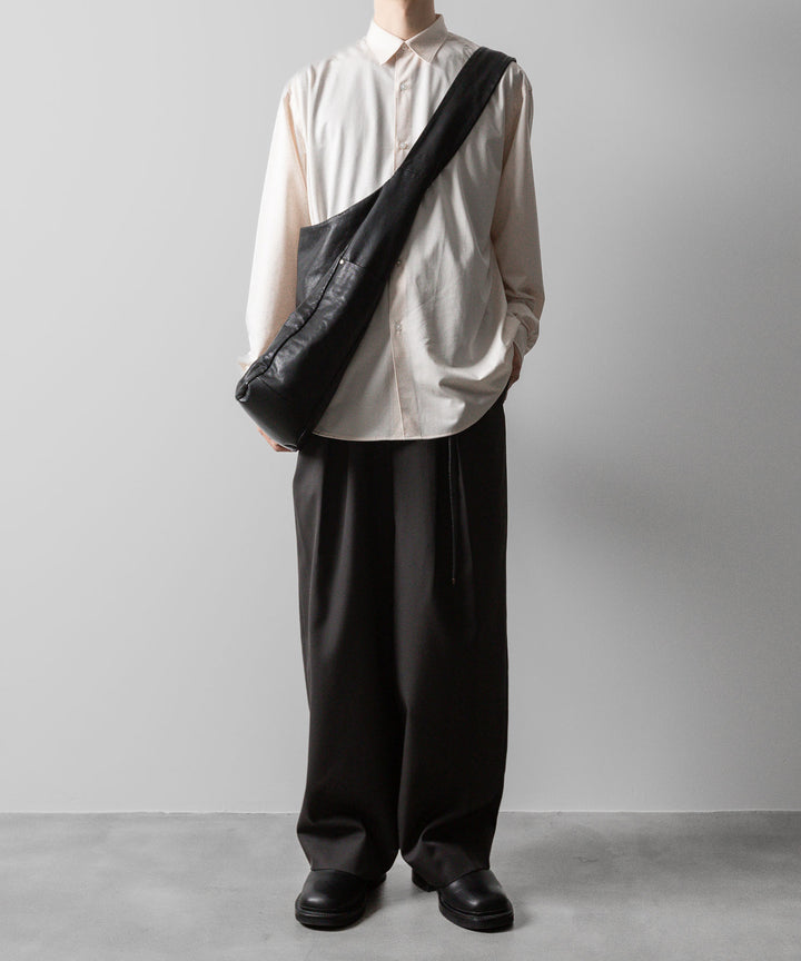 ssstein(シュタイン)の24AWコレクション EASY WIDE TROUSERS (2/72 WOOL GABARDINE) - GREY KHAKI 公式通販サイトsession福岡セレクトショップ