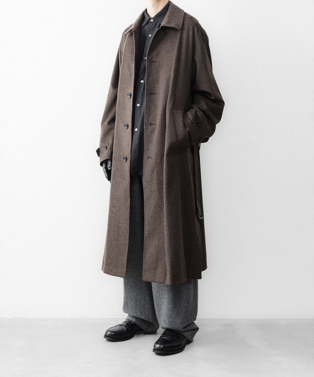 ssstein(シュタイン)のWOOL DOESKIN OVERSIZED INVESTIGATED COAT - GREY BROWNの公式通販サイトsession福岡セレクトショップ