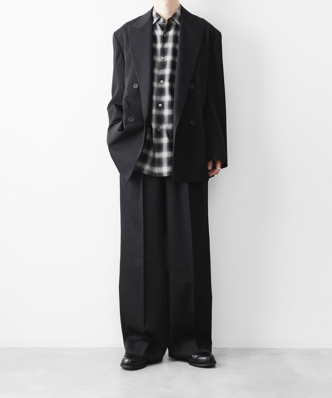 ssstein(シュタイン)のCOTTON VISCOSE OVERSIZED LS SHIRT - BLACK OMBREの公式通販サイトsession福岡セレクトショップ