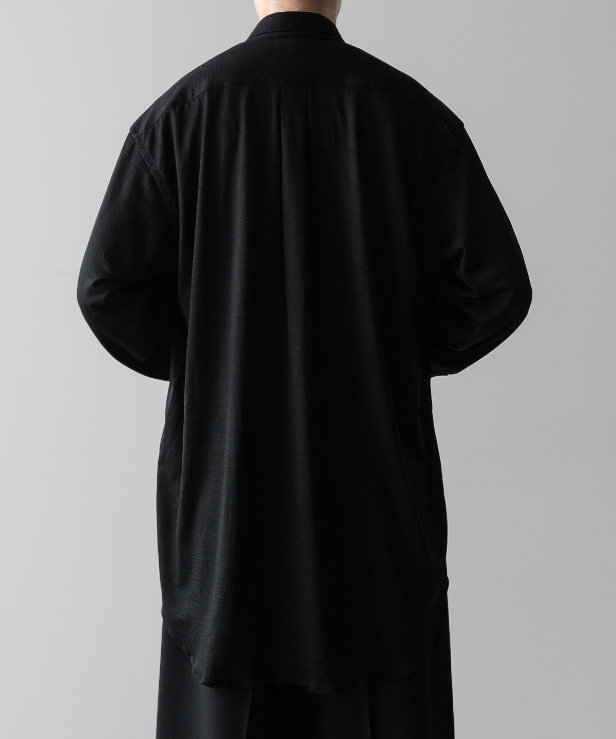 INTÉRIM(インテリム)のEXTRA FINE MERINO WOOL JERSEY L/S REGULAR SHIRT - BLACKの公式通販サイトsession福岡セレクトショップ