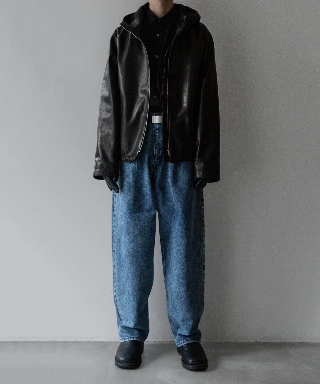 stein(シュタイン)の24SSコレクションCHEMICAL BLEACHED DENIM JEANSのINDIGO