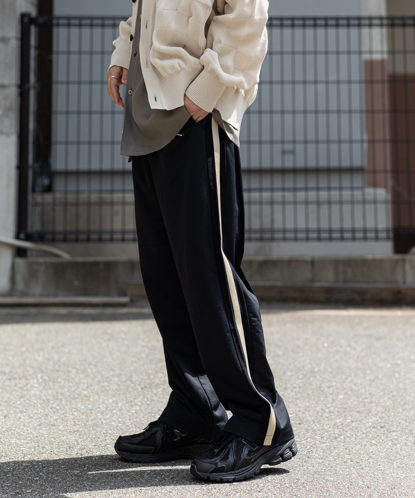 KANEMASA PHIL.】ECONYL JERSEY TRACK PANTS - BLACK | 公式通販サイト