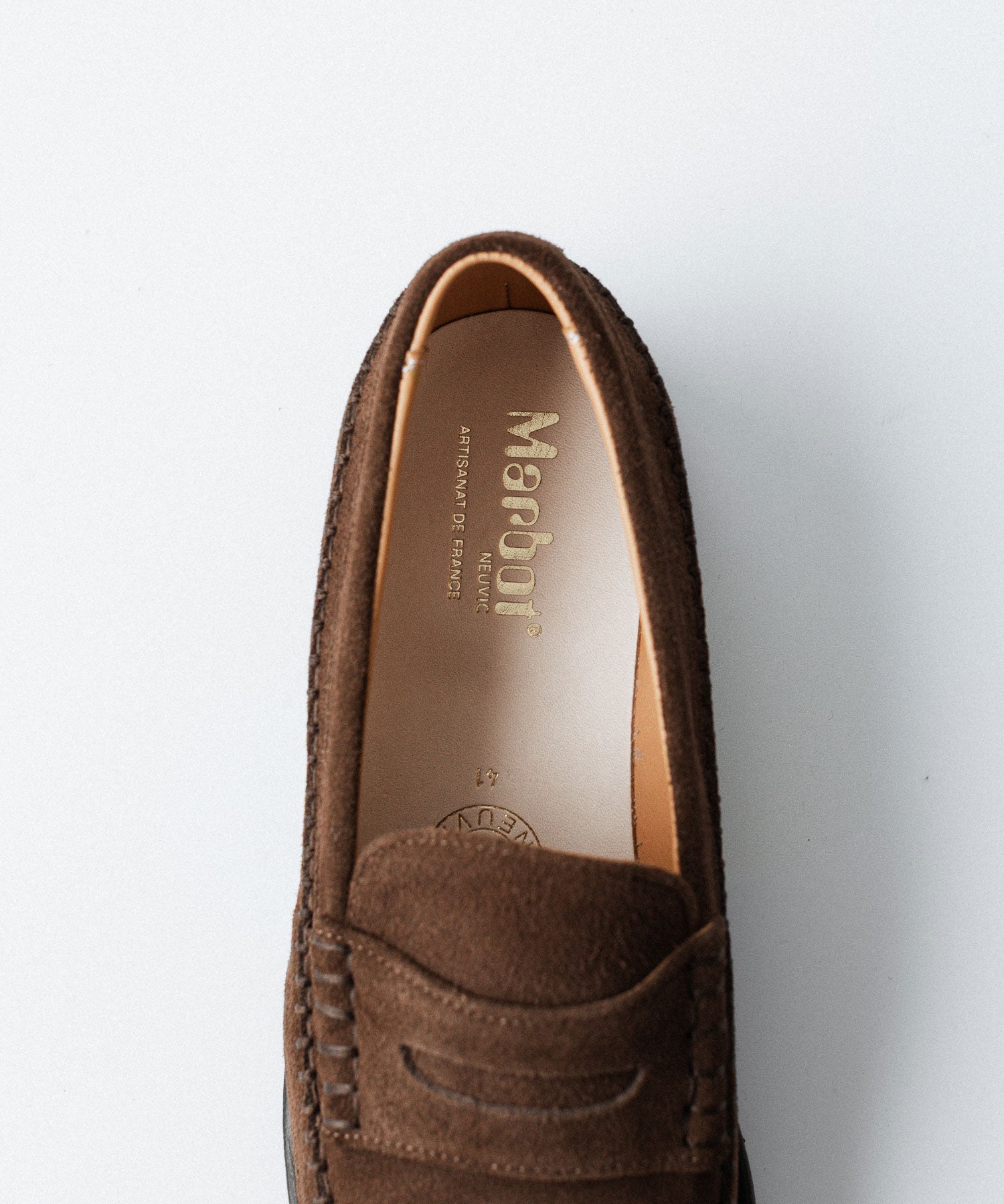 25aw 新品 MARBOT マルボー スウェード ローファー 41 Marbot 】MOCCASIN SHOES (CHRISTY CUT SOLE) - BROWN SUEDE | 公式