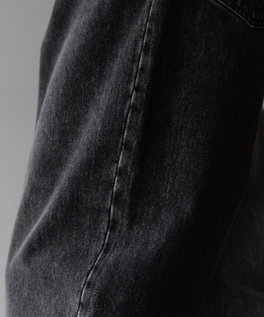stein(シュタイン)の24SSコレクションCHEMICAL BLEACHED DENIM JEANSのBLACK
