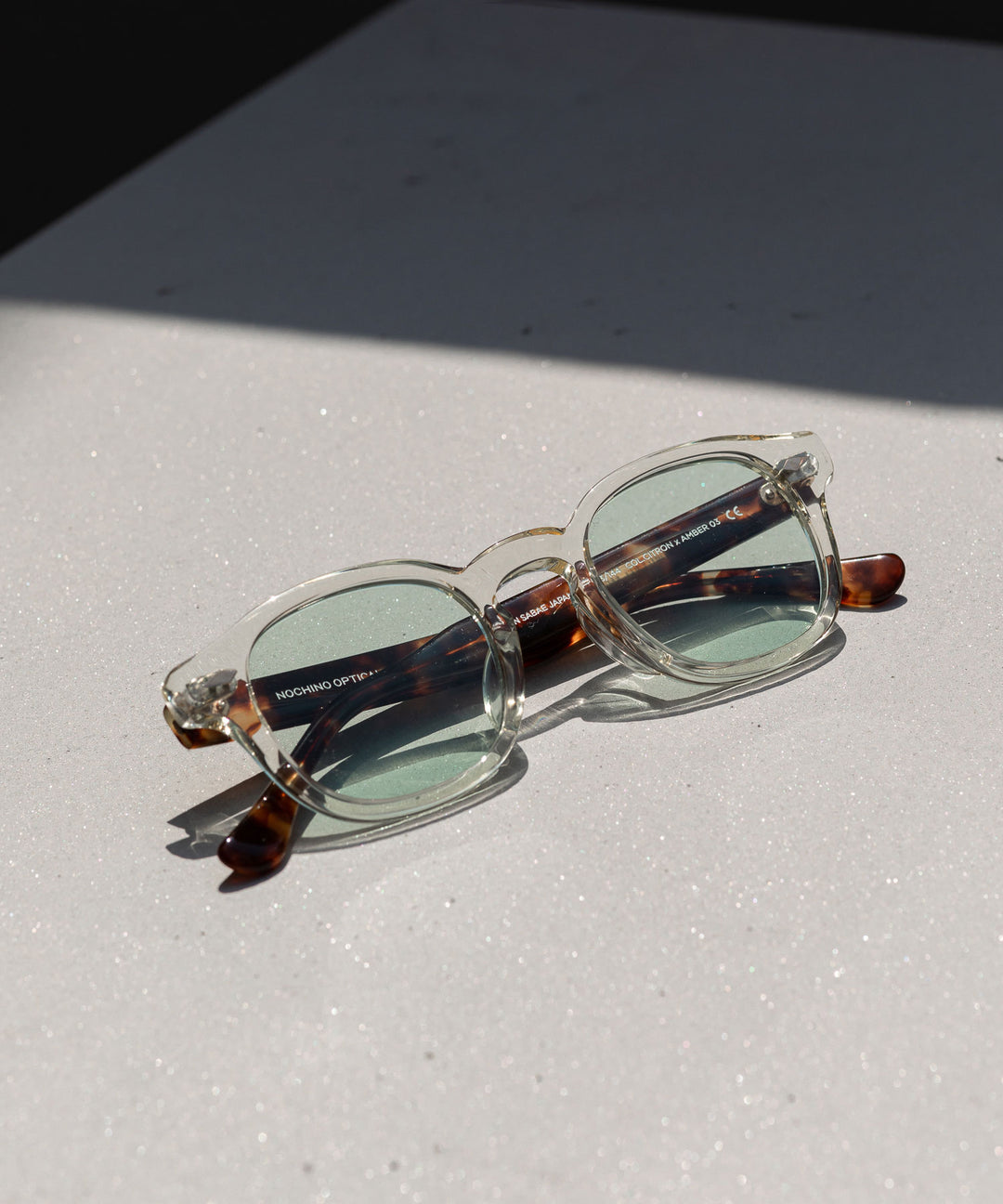 NOCHINO OPTICAL ノチノオプティカル NOCHINO クリア-シトロンのフレームが印象的なモデル