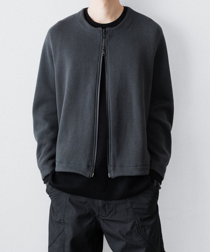 【OPPOSE DUALITY】NO COLLAR RIB ZIP TOP - BLACK