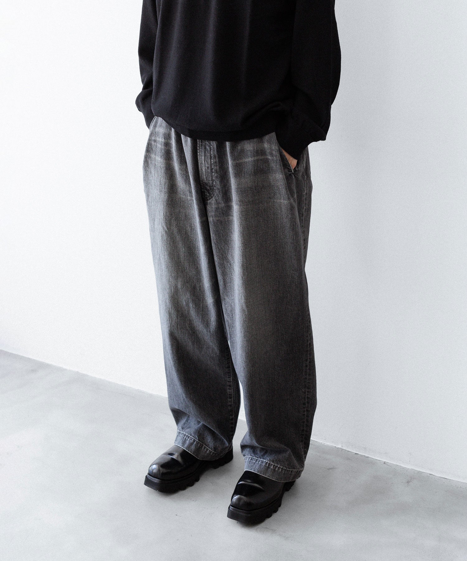 ANTHEM A アンセムエーのWASHED DENIM NO-BRAINER PANTSのBLACK 公式通販サイトsession福岡セレクトショップ
