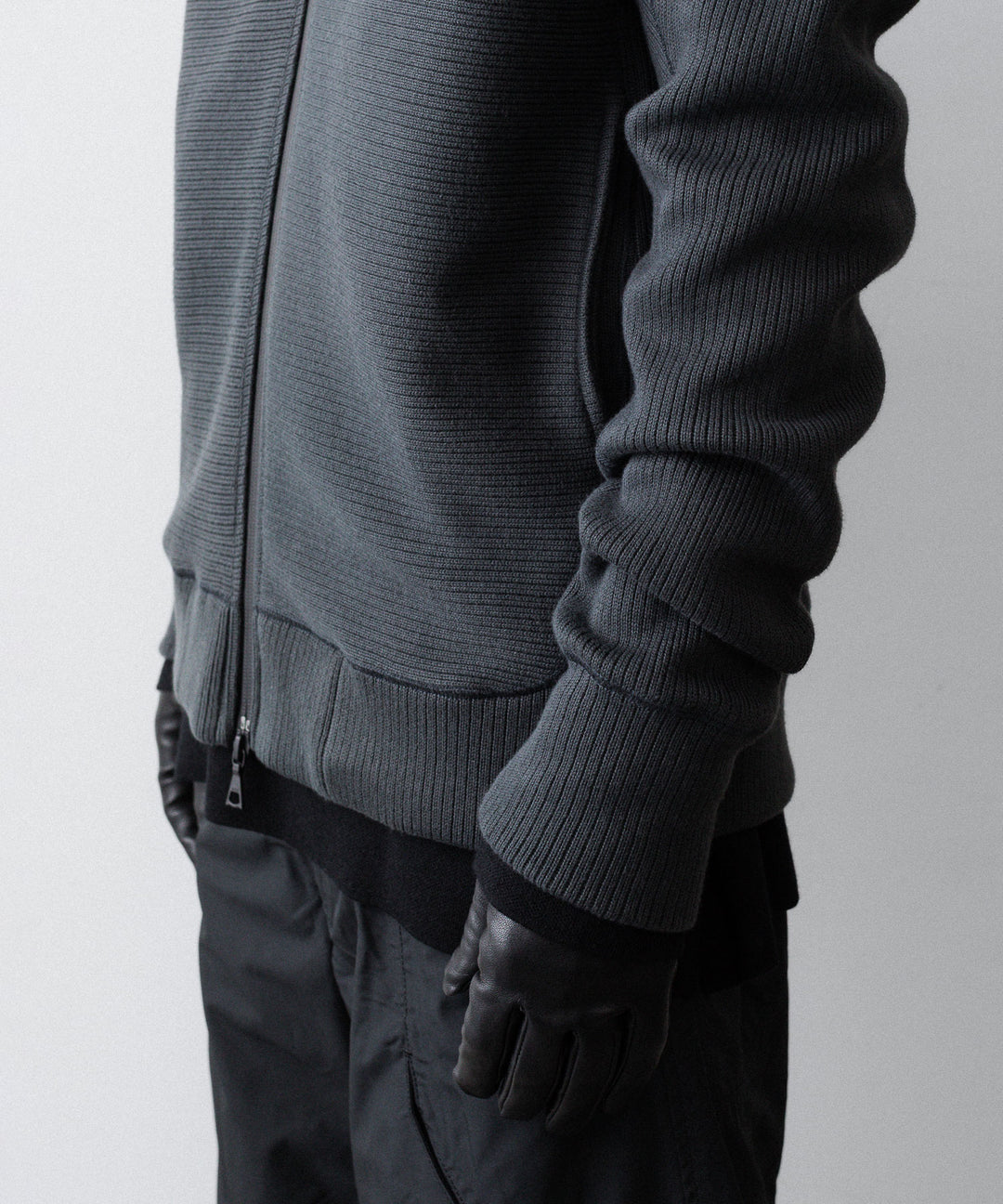 【OPPOSE DUALITY】ZIP UP RIB HOODIE - BLACK