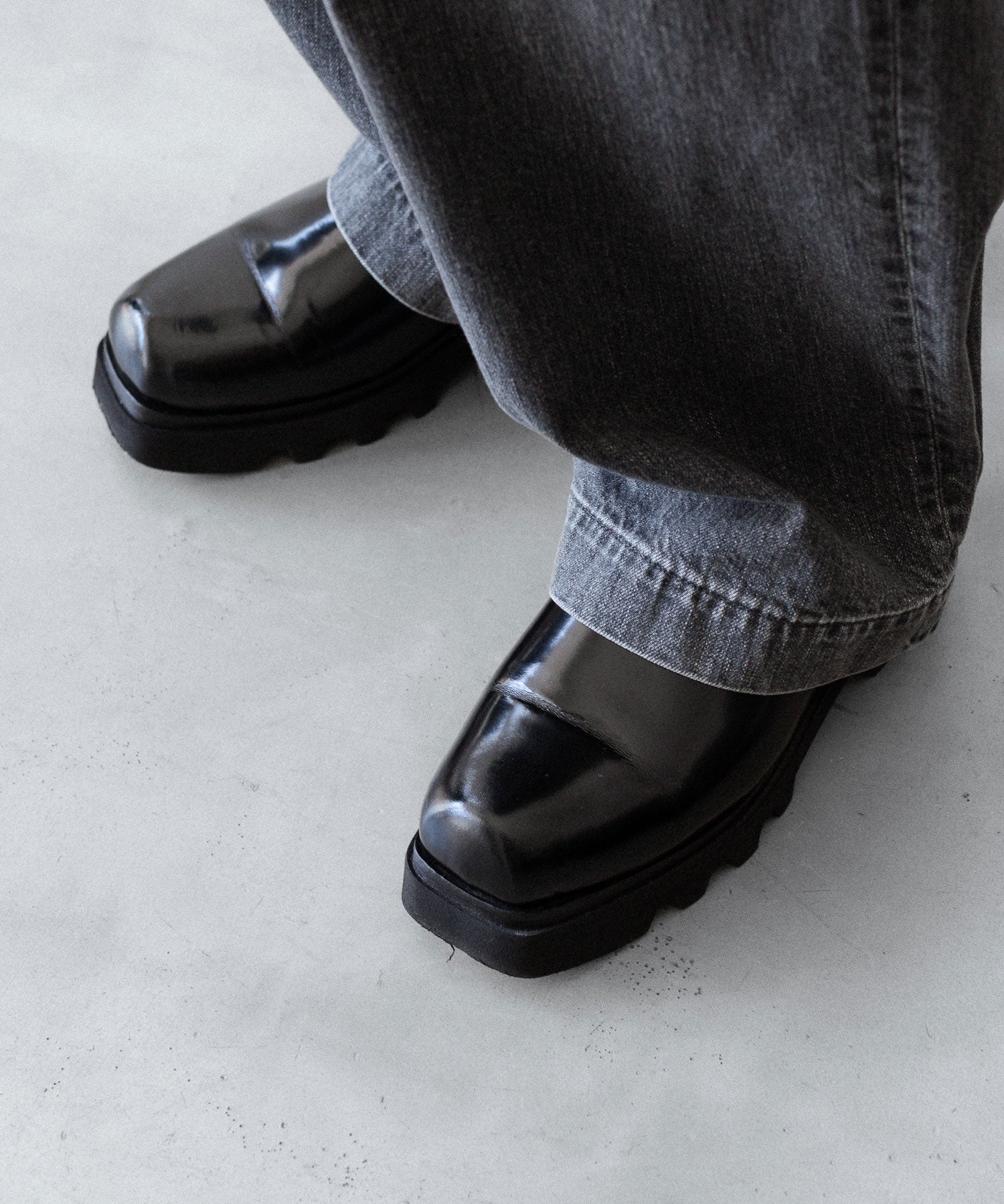 ANTHEM A アンセムエーのWASHED DENIM NO-BRAINER PANTSのBLACK 公式通販サイトsession福岡セレクトショップ