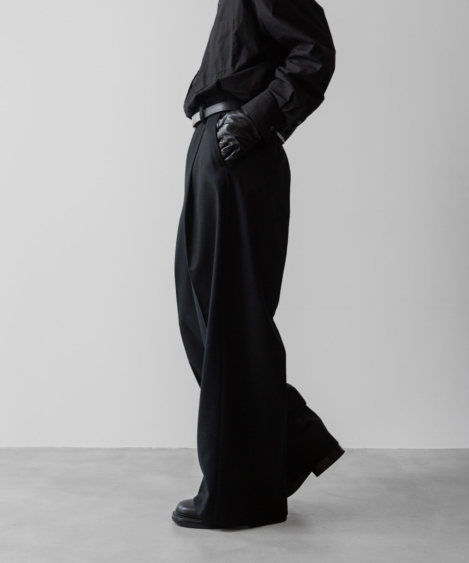 ssstein(シュタイン)の24AWコレクション EXTRA WIDE TROUSERS - BLACK 公式通販サイトsession福岡セレクトショップ