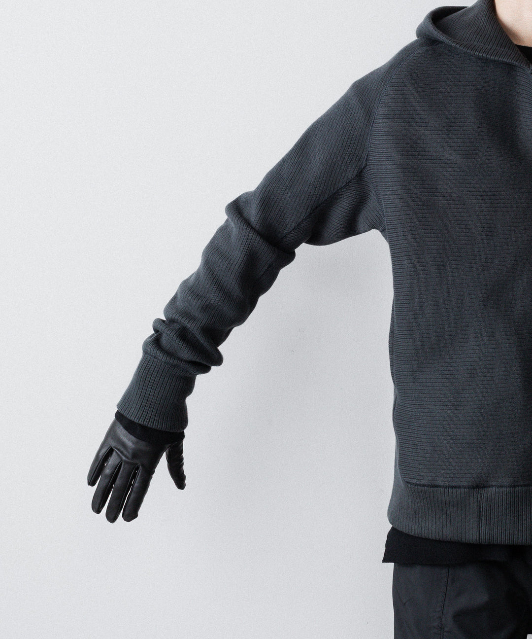 【OPPOSE DUALITY】ZIP UP RIB HOODIE - BLACK