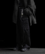 画像をギャラリービューアに読み込む, ssstein(シュタイン)のCARGO POCKET WIDE EASY TROUSERS - BLACKの公式通販サイトsession福岡セレクトショップ

