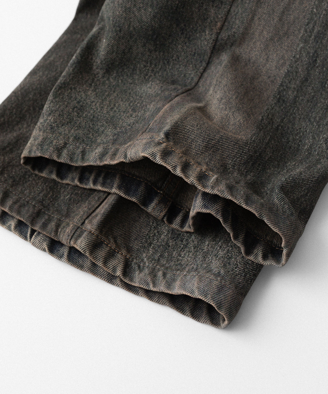 【CODA】GREY ACID WASHED DUAL EXPOSURE BREAK CUT FLARED JEANS - GREY ACID WASHED