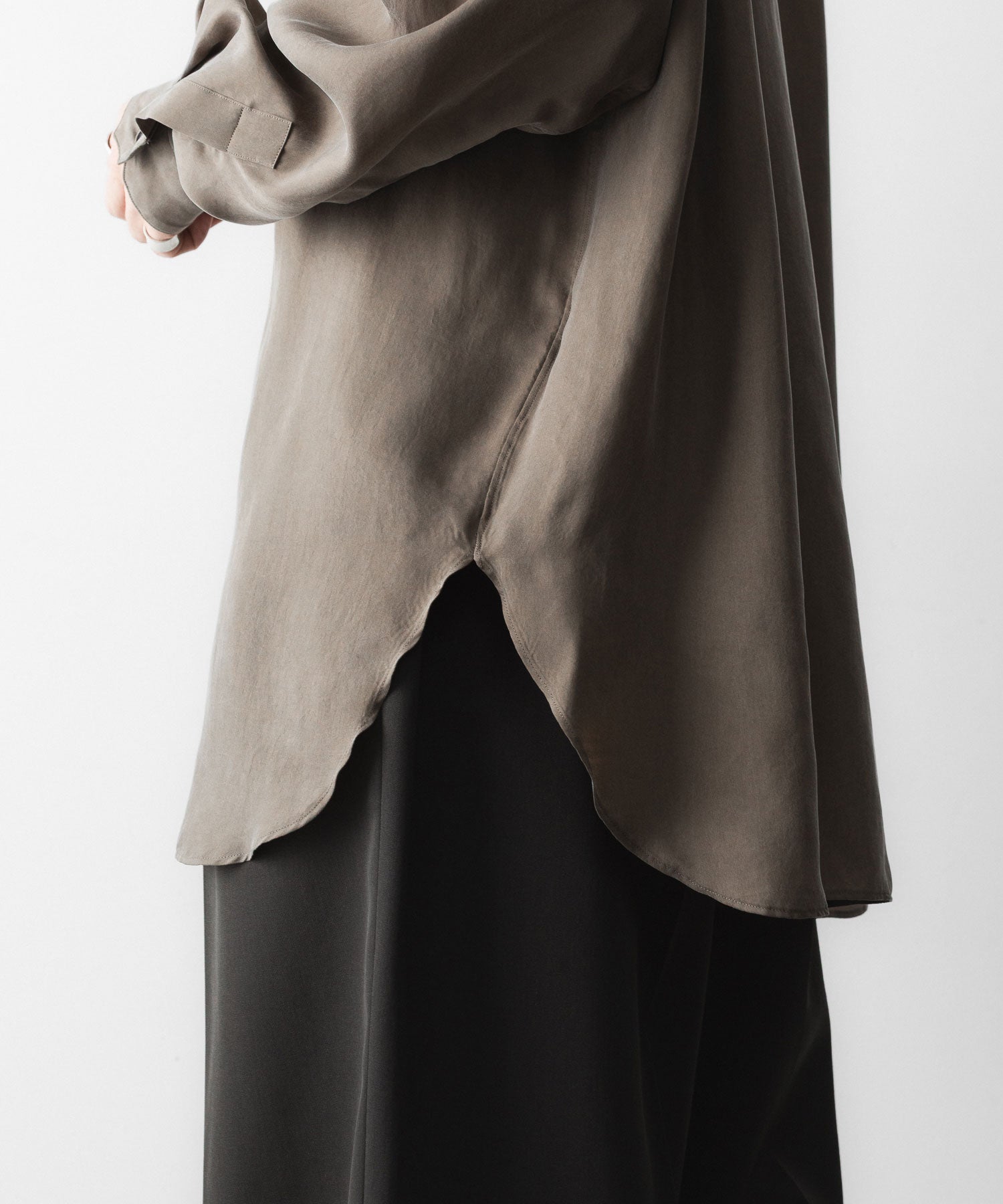 ssstein / シュタイン】CUPRO FIBRIL OVERSIZED LS SHIRT - KHAKI
