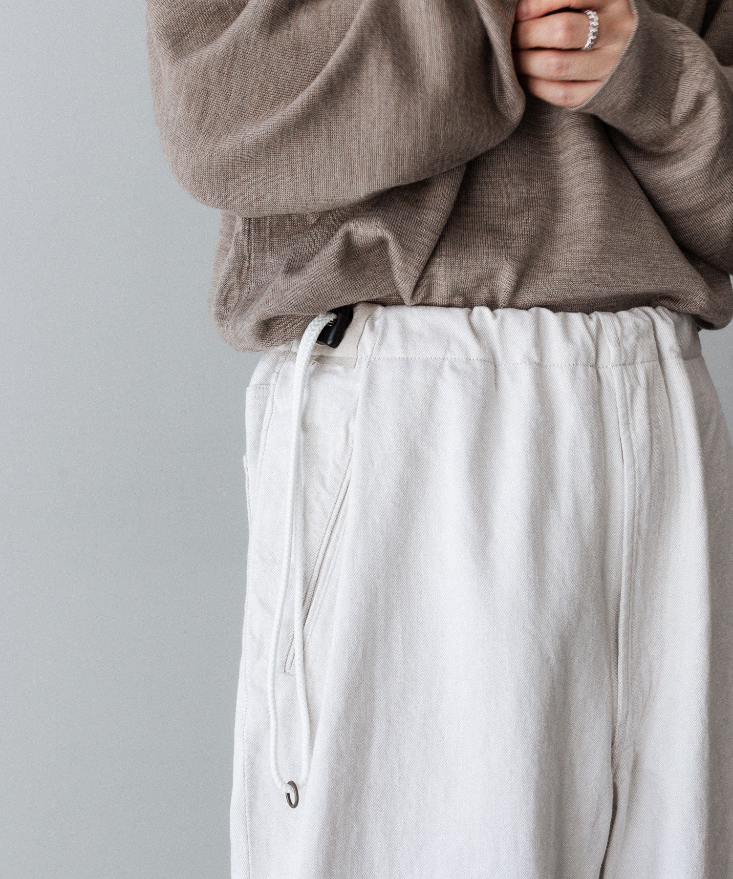 ANTHEM A アンセムエーのWASHED DENIM NO-BRAINER PANTSのECRU 公式通販サイトsession福岡セレクトショップ