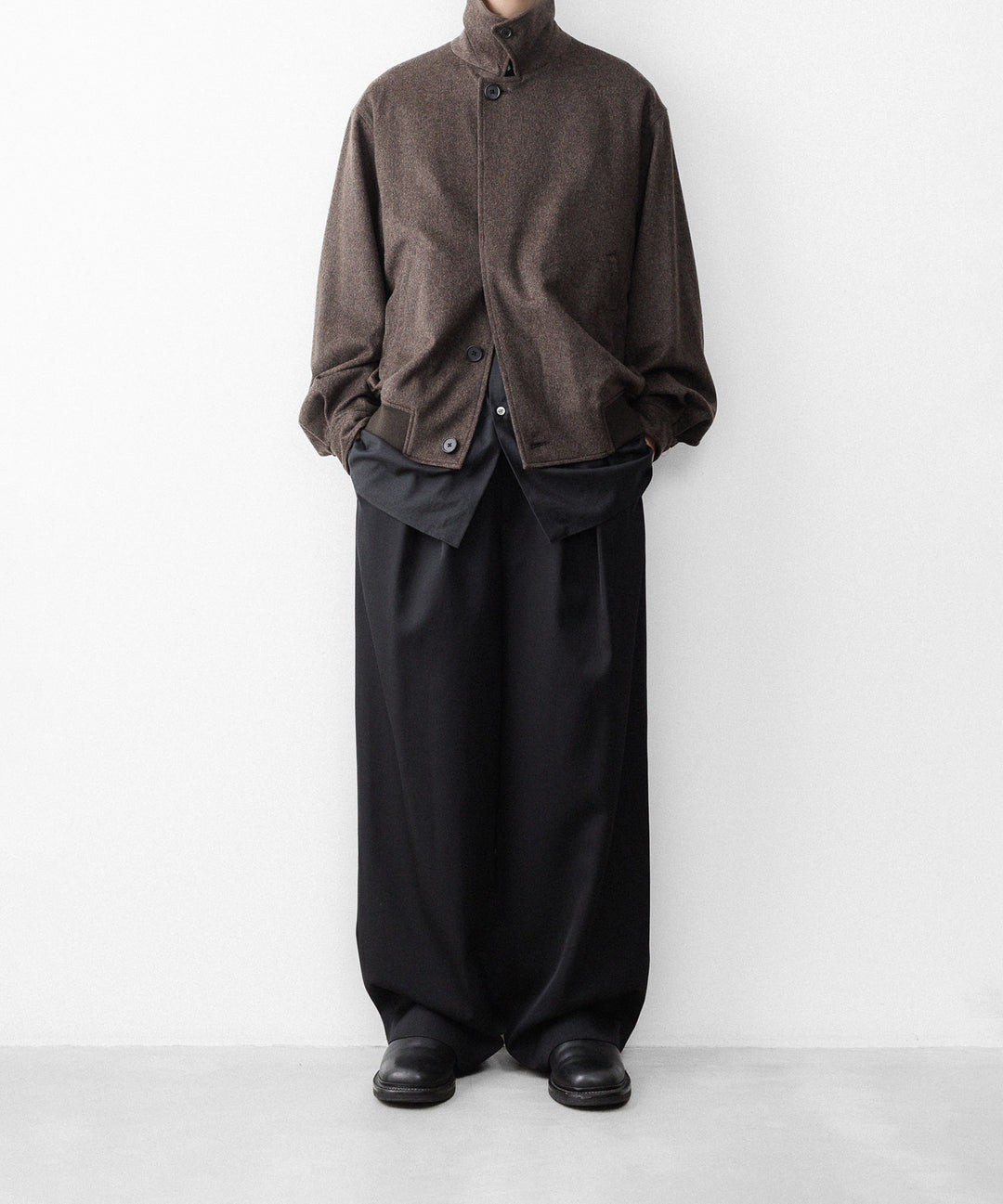 ssstein(シュタイン)のWOOL DOESKIN BUTTON FLY SHORT JACKET - GREY BROWNの公式通販サイトsession福岡セレクトショップ