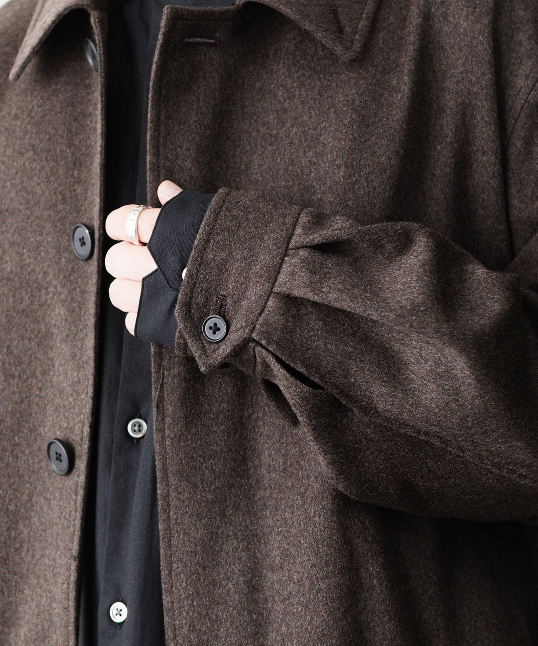 ssstein(シュタイン)のWOOL DOESKIN BUTTON FLY SHORT JACKET - GREY BROWNの公式通販サイトsession福岡セレクトショップ