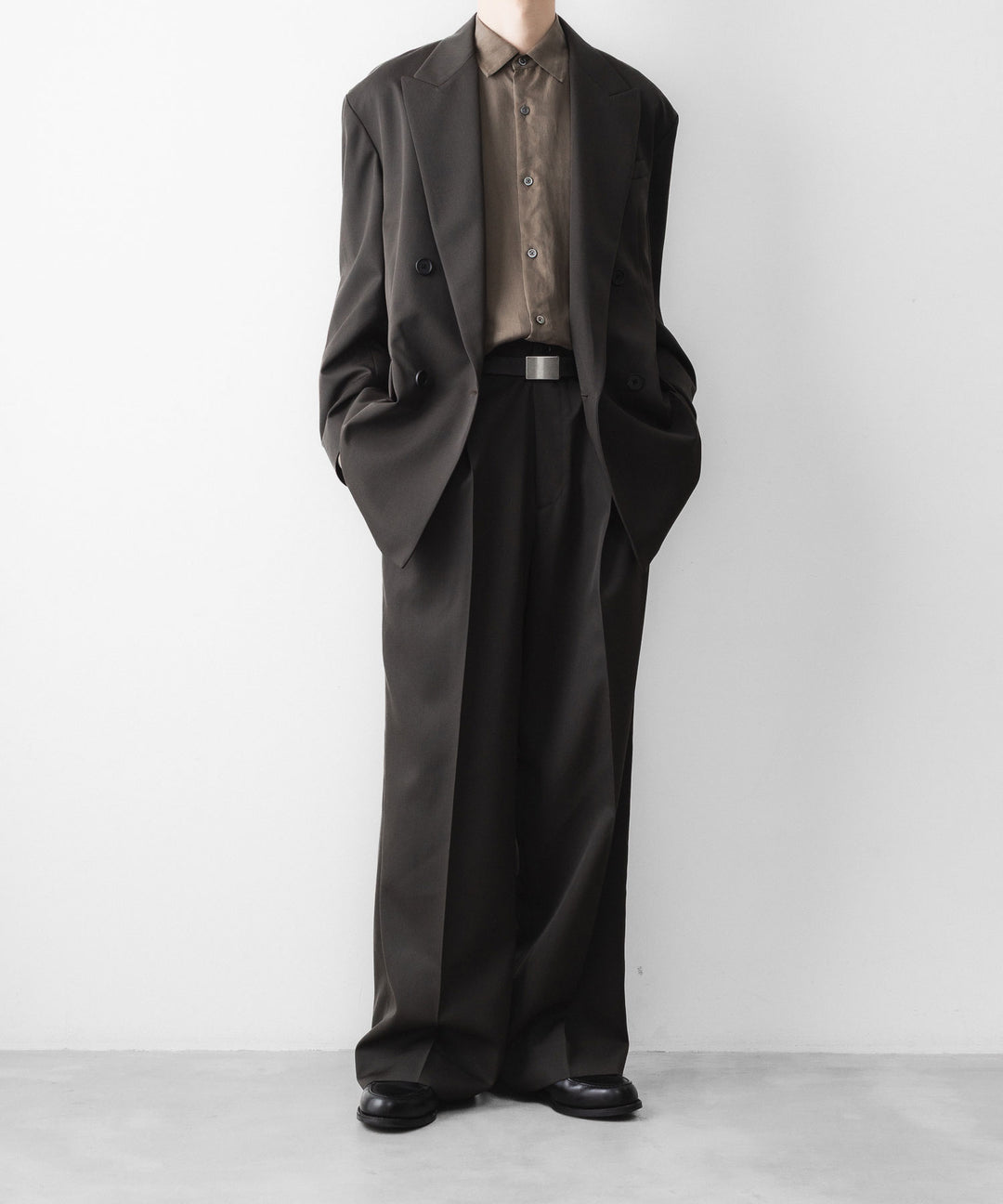 ssstein(シュタイン)のDOUBLE BREASTED BLAZER - GREY KHAKIの公式通販サイトsession福岡セレクトショップ