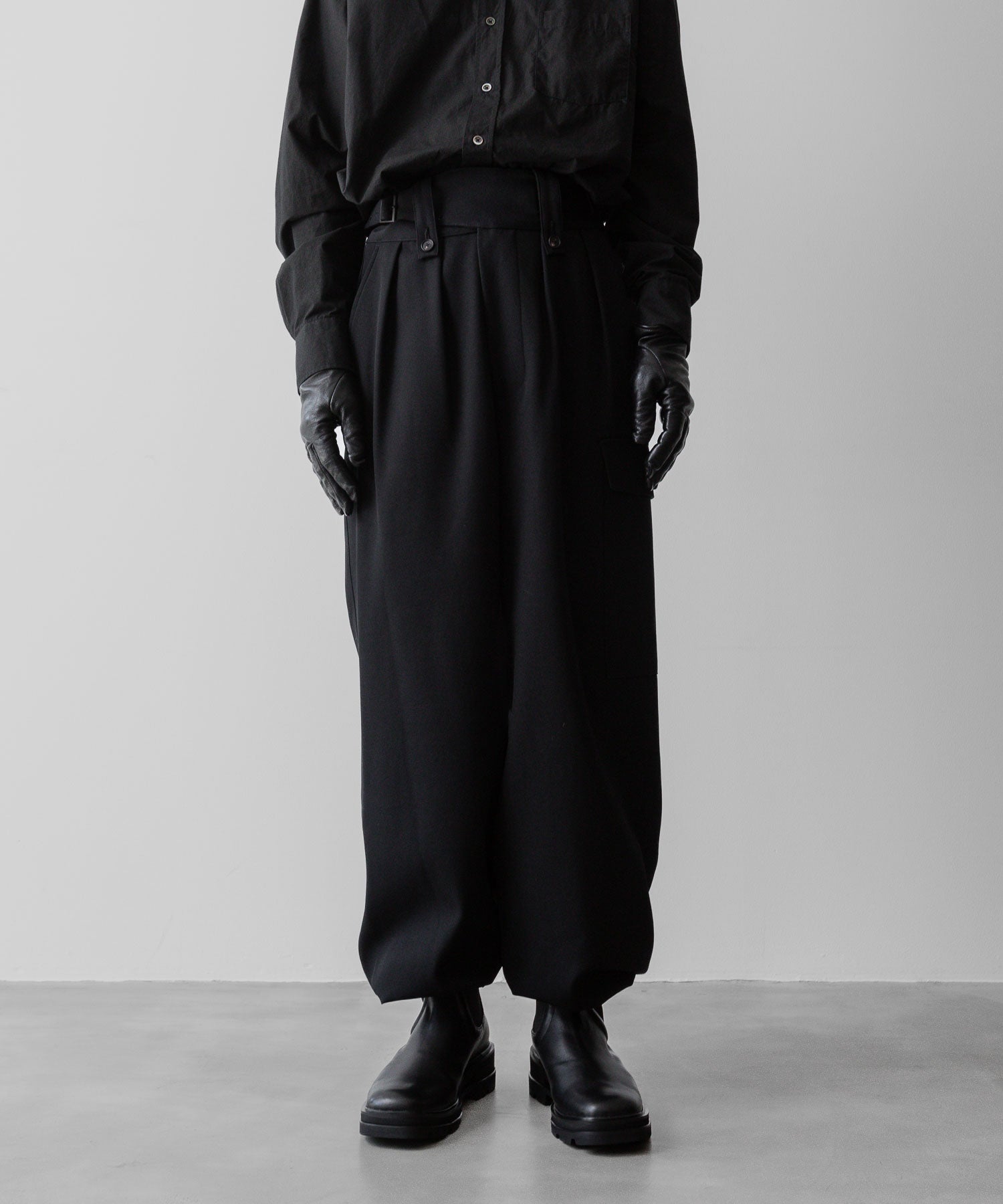 SUBLATIONS サブレーションズのHEAVY WOOL GABARDINE GURKHA CARGO PANTS - BLACKの公式通販サイトsession福岡セレクトショップ