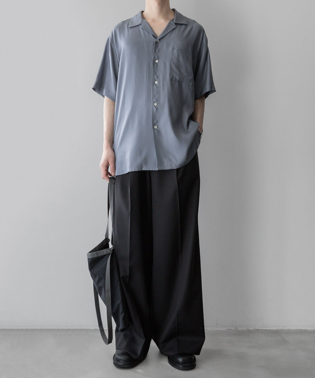 ssstein stein(シュタイン)のOVERSIZED CUPRO OPEN COLLAR SS SHIRTのBLUE GREY公式通販サイトsession福岡セレクトショップ
