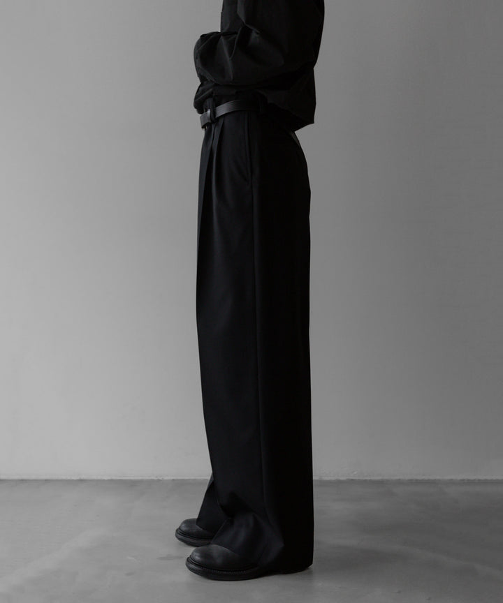 stein(シュタイン)の24SSコレクションLONG WIDE TROUSERS のBLACK