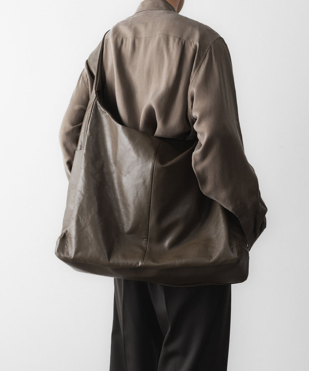 ssstein(シュタイン)のGOAT LEATHER SHOULDER BAG - OLIVEの公式通販サイトsession福岡セレクトショップ