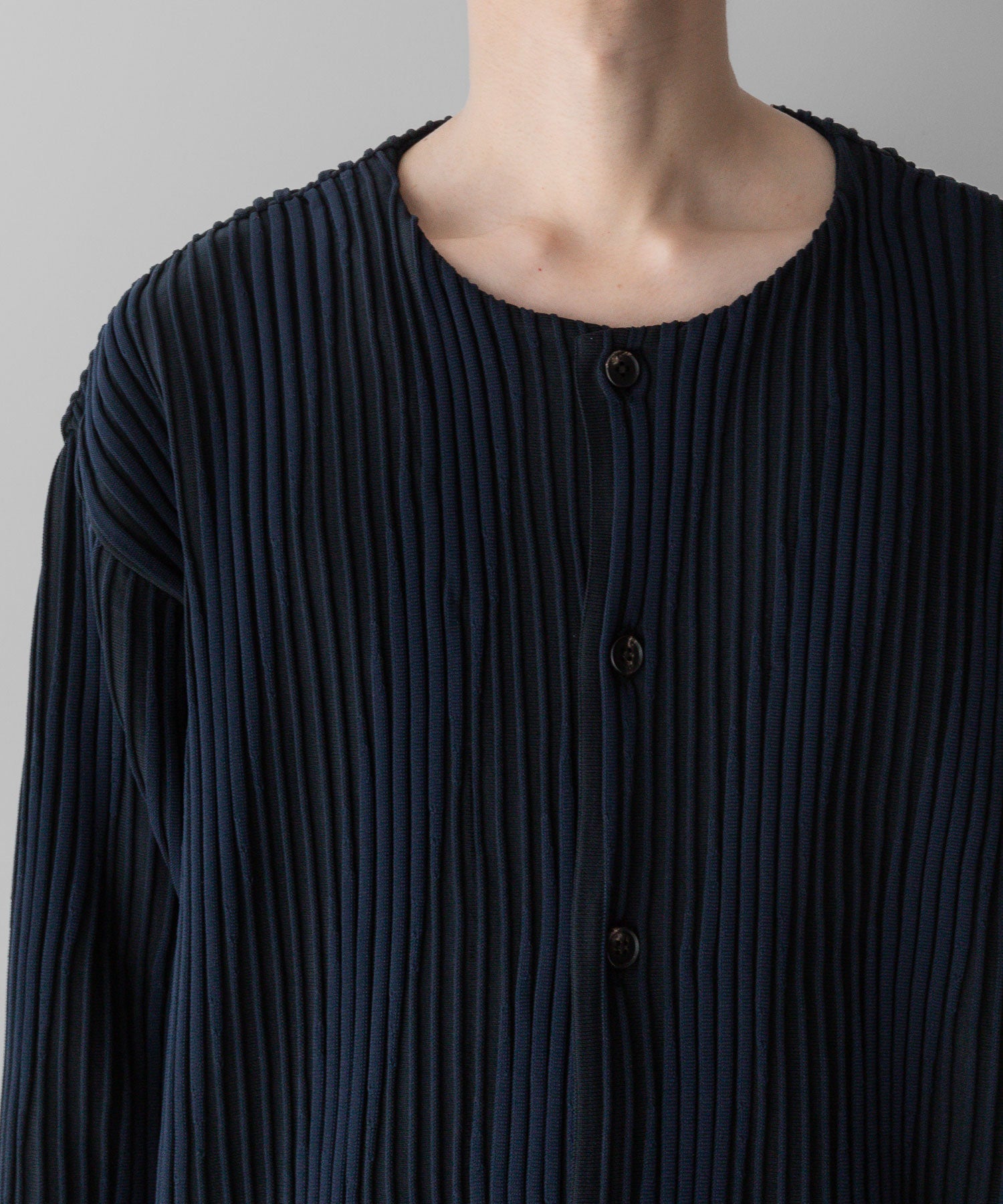 stein(シュタイン)の23AWコレクションOBLIQUE PATTERNED KNIT CARDIGANのDARK NAVY 公式通販サイト session福岡セレクトショップ