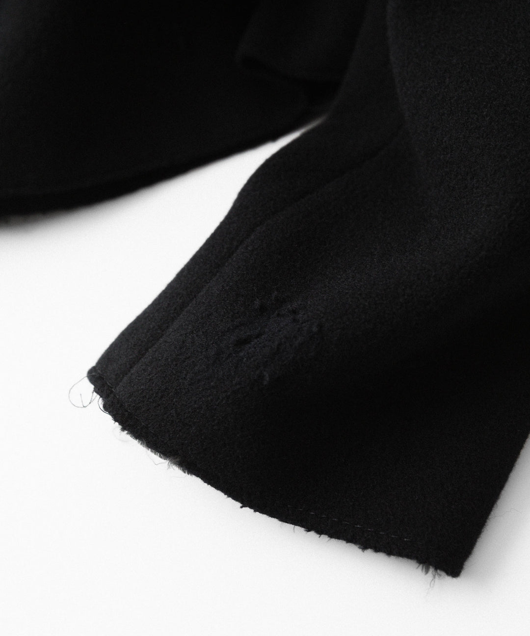 【CODA】BLACK WOOL CUT OUT DISTRESSED DORIAN COAT - BLACK