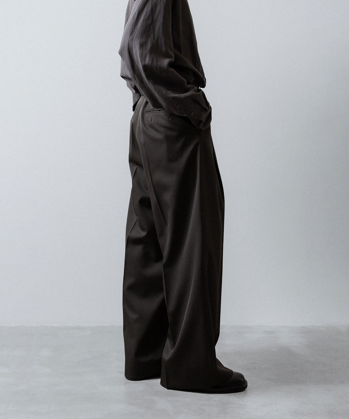 ssstein(シュタイン)のEXTRA WIDE TROUSERS (2/90 WOOL GABARDINE) - GREY KHAKIの公式通販サイトsession福岡セレクトショップ