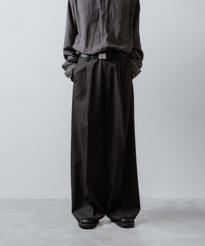 ssstein(シュタイン)のEXTRA WIDE TROUSERS (2/90 WOOL GABARDINE) - GREY KHAKIの公式通販サイトsession福岡セレクトショップ