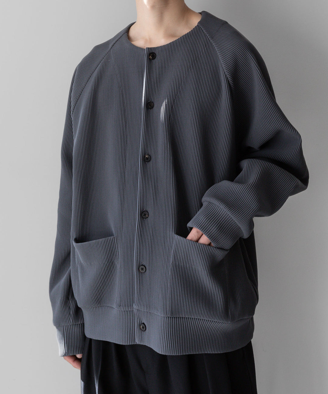 【stein】GRADATION PLEATS CARDIGAN - N.GREY シュタイン 23ss sessionセッション福岡セレクトショップ 公式通販サイト