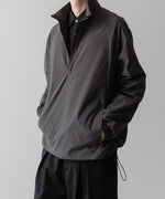 画像をギャラリービューアに読み込む, ssstein(シュタイン)の24AWコレクション WINDBREAKER NYLON HALF ZIP PULLOVER - CHARCOAL 公式通販サイトsession福岡セレクトショップ
