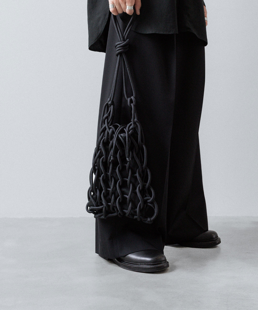 ssstein(シュタイン)のPARA CORD HAND KNIT BAG - BLACKの公式通販サイトsession福岡セレクトショップ