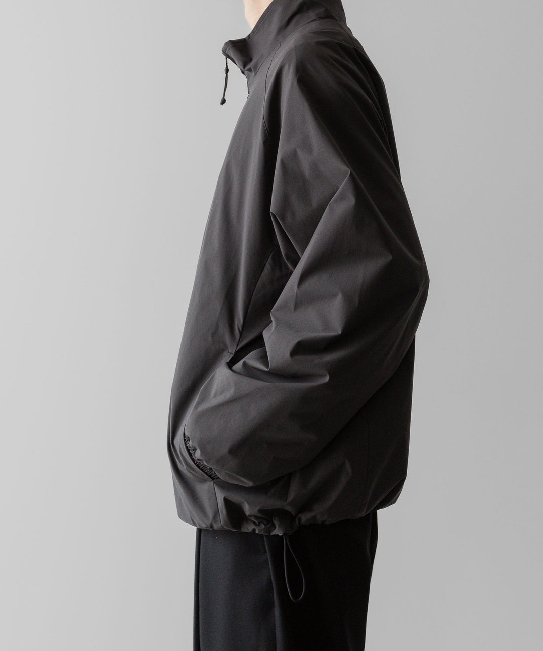 ssstein(シュタイン)の24AWコレクション WINDBREAKER STAND COLLAR JACKET - CHARCOAL 公式通販サイトsession福岡セレクトショップ