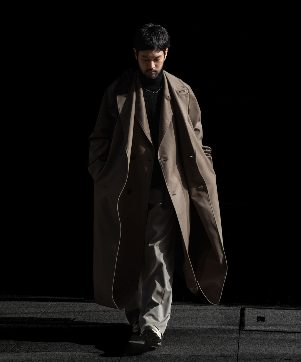 ssstein(シュタイン)の24AWコレクション OVERSIZED DOCKING DOUBLE BREASTED COAT - DARK BEIGE 公式通販サイトsession福岡セレクトショップ