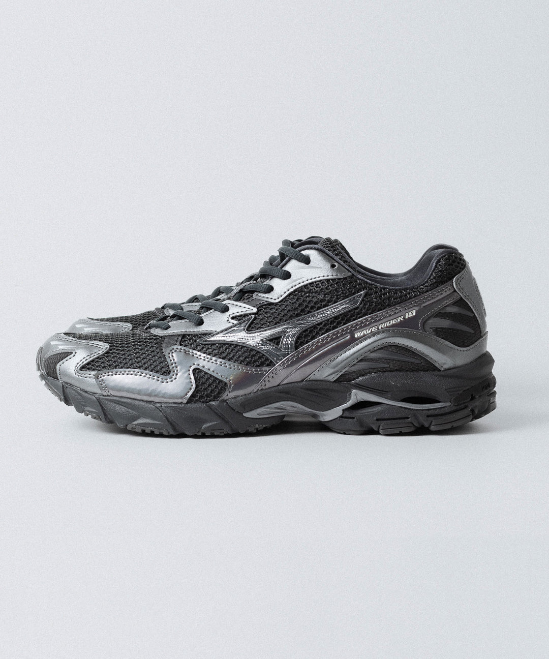 MIZUNO ミズノWAVE RIDER 10のBLACK×BLACK×METALLIC GREY 公式通販サイトsession福岡セレクトショップ