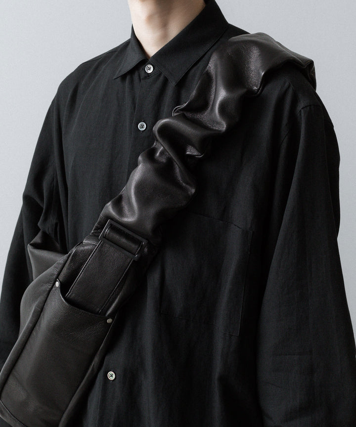 ssstein(シュタイン)のGOAT LEATHER SHIRRING HANDLE SHOULDER BAG - BLACKの公式通販サイトsession福岡セレクトショップ