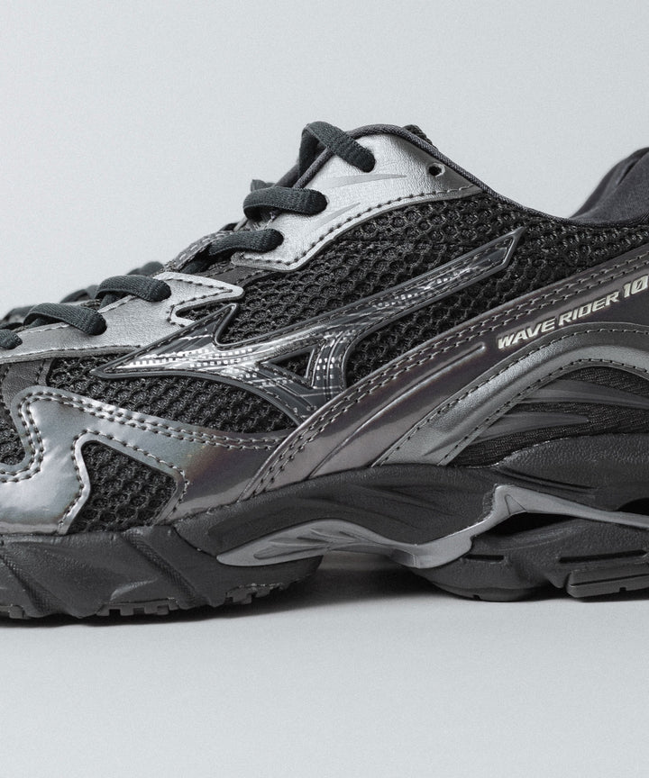MIZUNO ミズノWAVE RIDER 10のBLACK×BLACK×METALLIC GREY 公式通販サイトsession福岡セレクトショップ