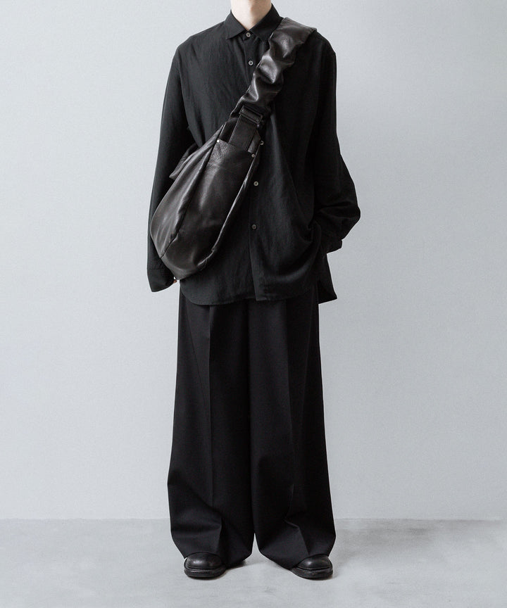 ssstein(シュタイン)のGOAT LEATHER SHIRRING HANDLE SHOULDER BAG - BLACKの公式通販サイトsession福岡セレクトショップ