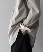 画像をギャラリービューアに読み込む, 【stein】ssstein シュタインのOVERSIZED BACK BUTTONED SHIRT - GREIGE公式通販サイトsession福岡セレクトショップ
