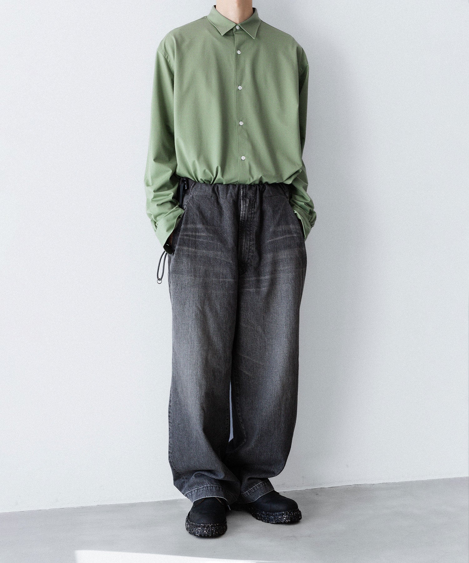 【ANTHEM A】WASHED DENIM NO-BRAINER PANTS - BLACK