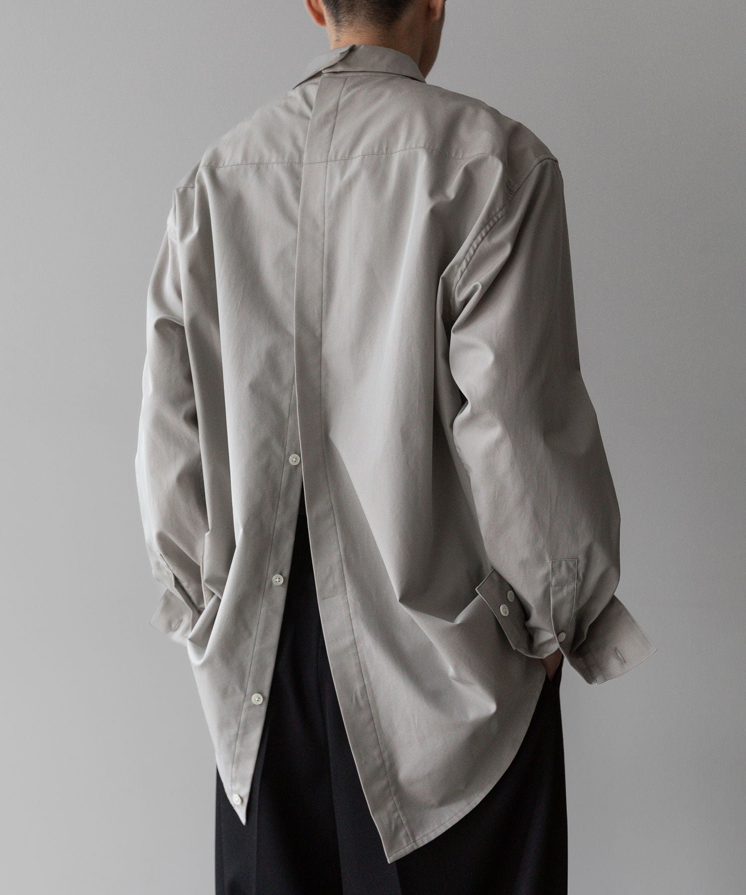 【stein】ssstein シュタインのOVERSIZED BACK BUTTONED SHIRT - GREIGE公式通販サイトsession福岡セレクトショップ