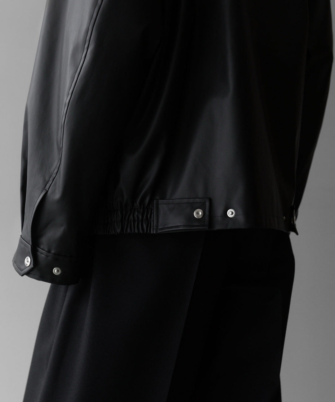 stein(シュタイン)の24SSコレクションSTAND COLLAR ZIP BLOUSONのBLACK(COATING)