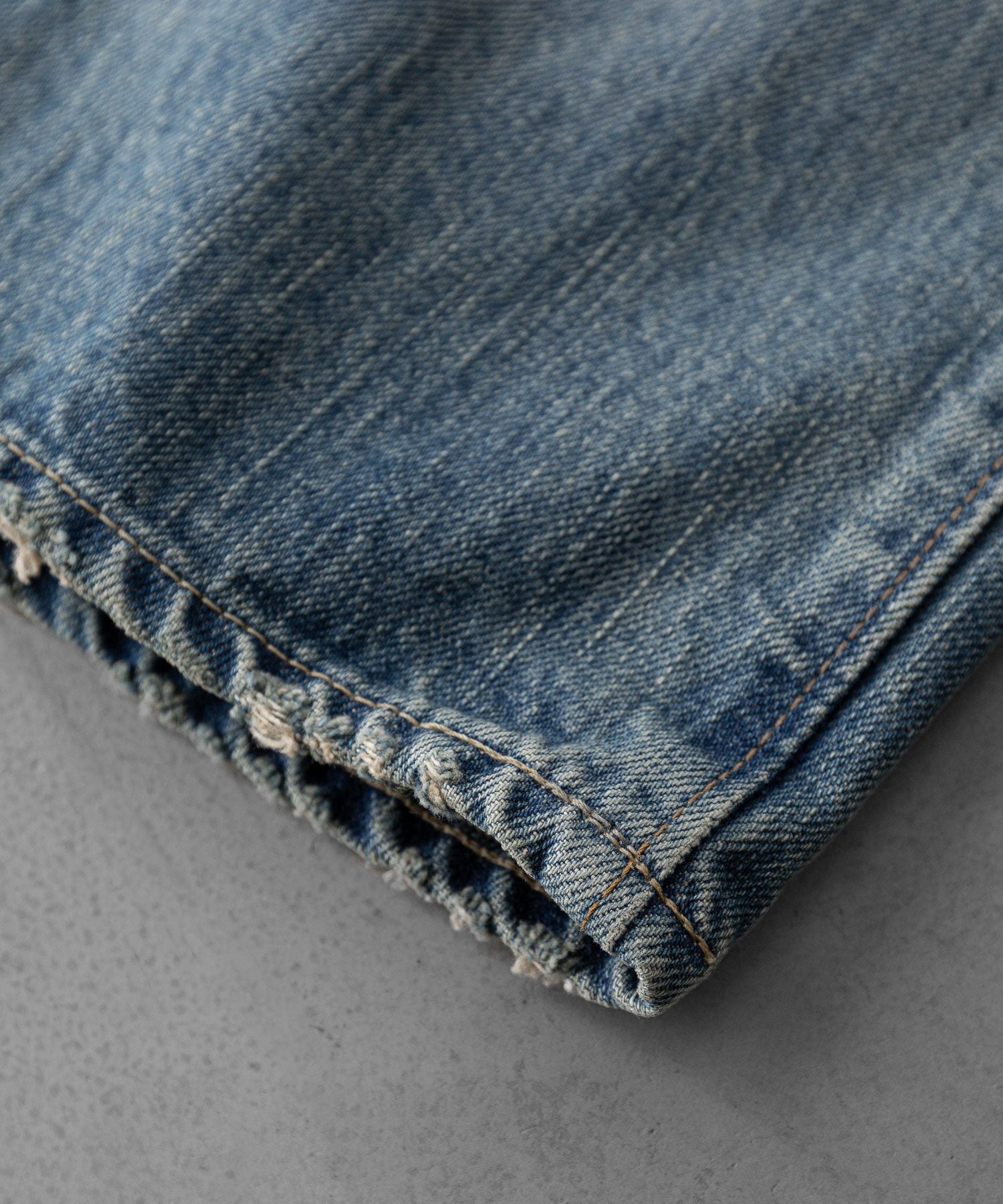 【INTÉRIM】VINTAGE WASHED "1953XX SHABBY" SHUTTLE DENIM TROUSERS - NAVY