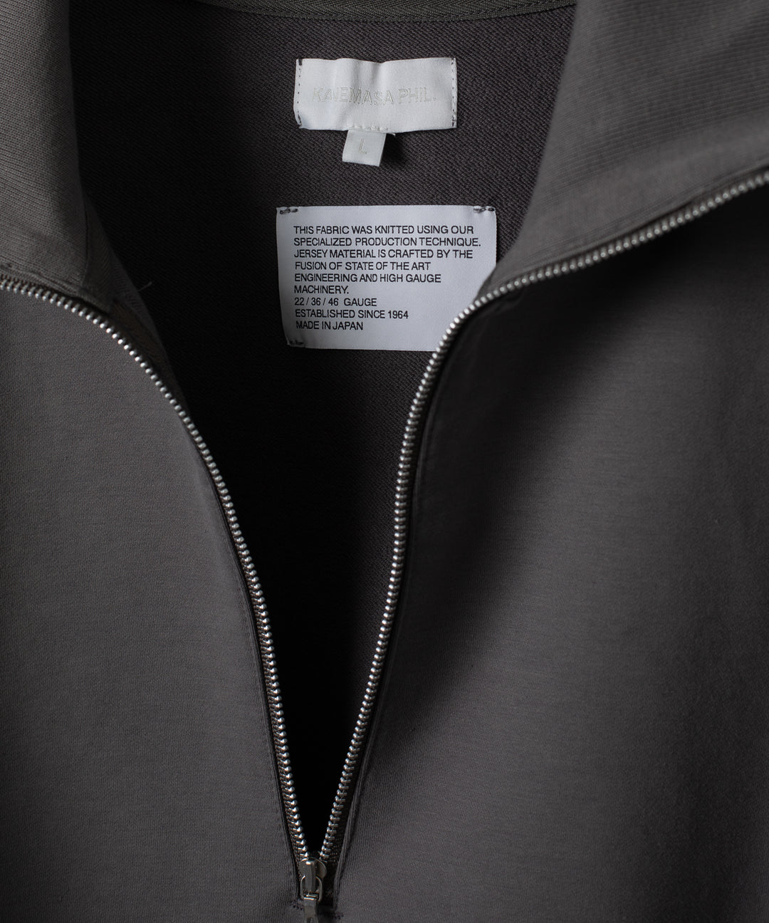 KANEMASA PHIL. カネマサフィルの36G SUPER FINE GAUGE HALF ZIP PULLOVER - CHARCOALの公式通販サイトsession福岡セレクトショップ